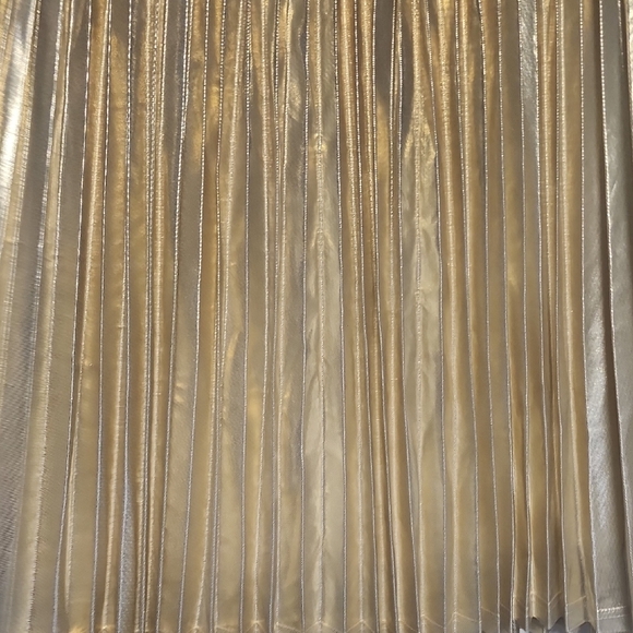 Banana Republic Metallic Gold Pleated Midi Skirt Size L - Picture 5 of 12